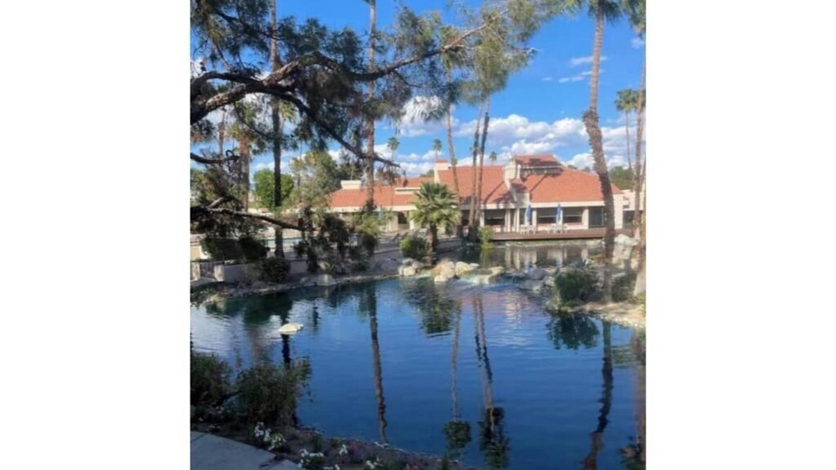 Cathedral City Apartment | Tennis players Dream