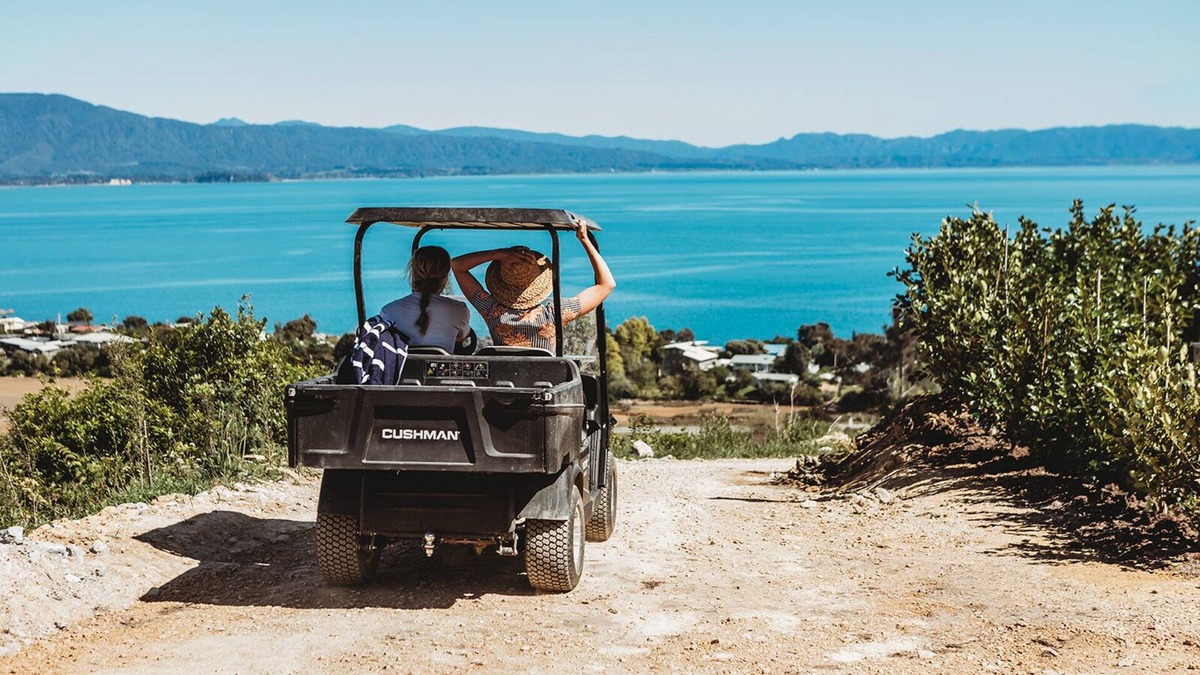 Tata Beach Cabin | Tent Kānuka - Luxury Eco Glamping with your own electric Buggy