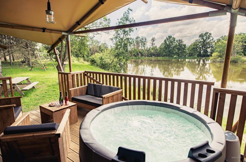 Thiel-sur-Acolin Other | Tente lodge insolite Jacuzzi privatif en pleine nature