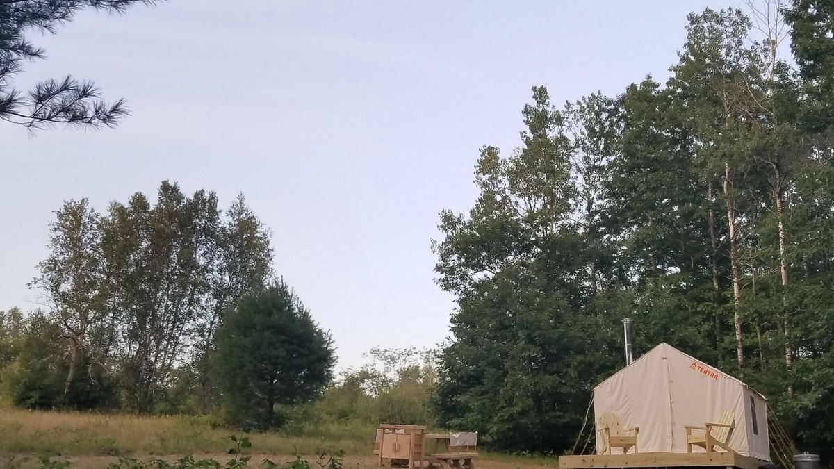 Aurora RV Rental | Tentrr Signature Site - Featherfoot Farm