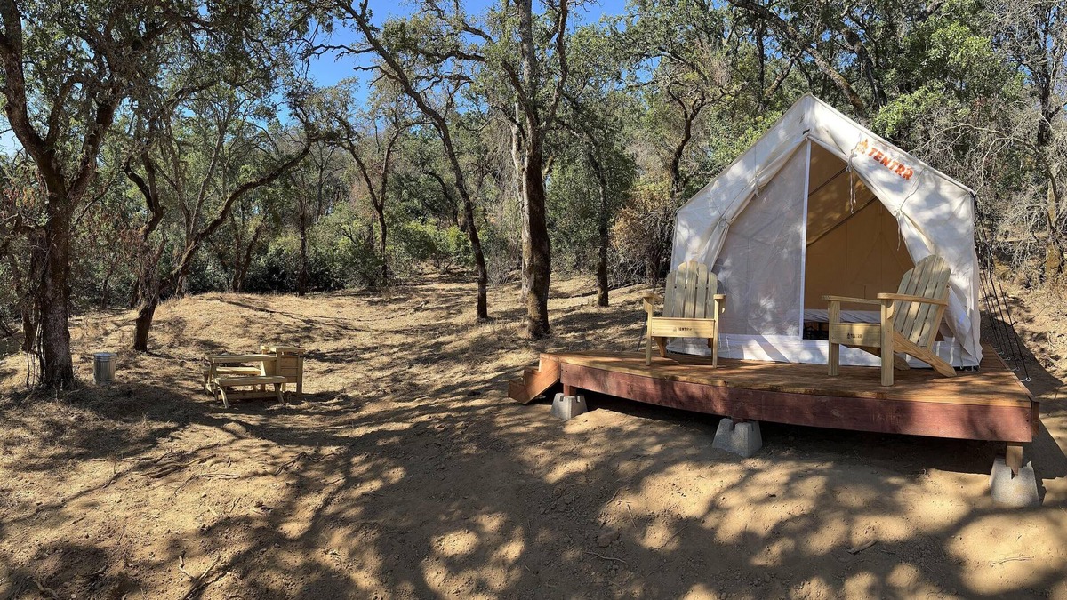 Fairfield RV Rental | Tentrr Signature Site - Swine and Shine Camping