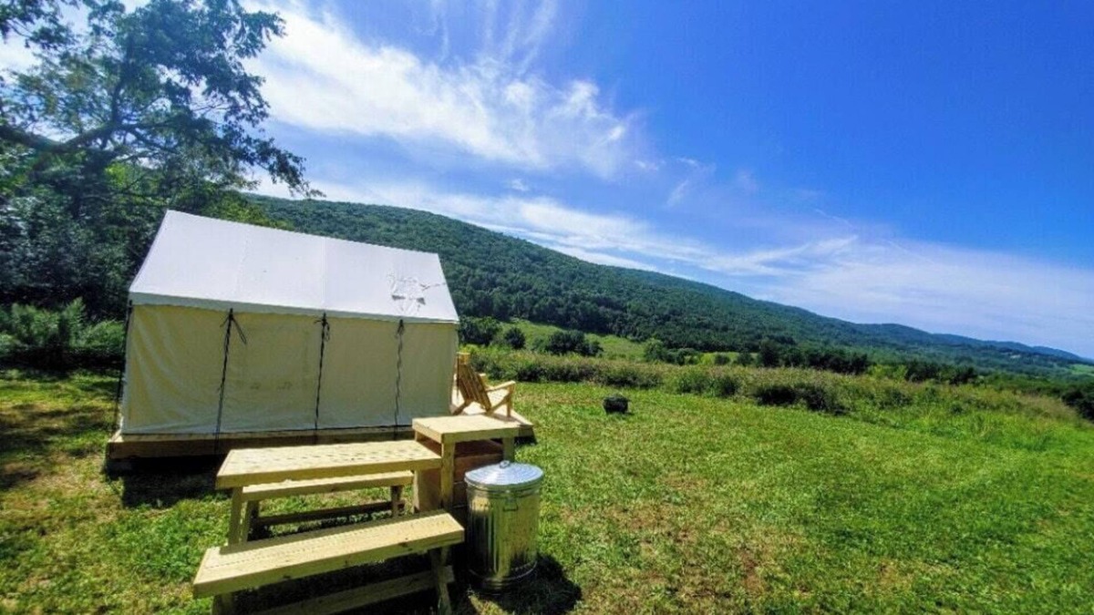 Poughquag RV Rental | Tentrr Signature Site - Maybrook Farm - The Ridge