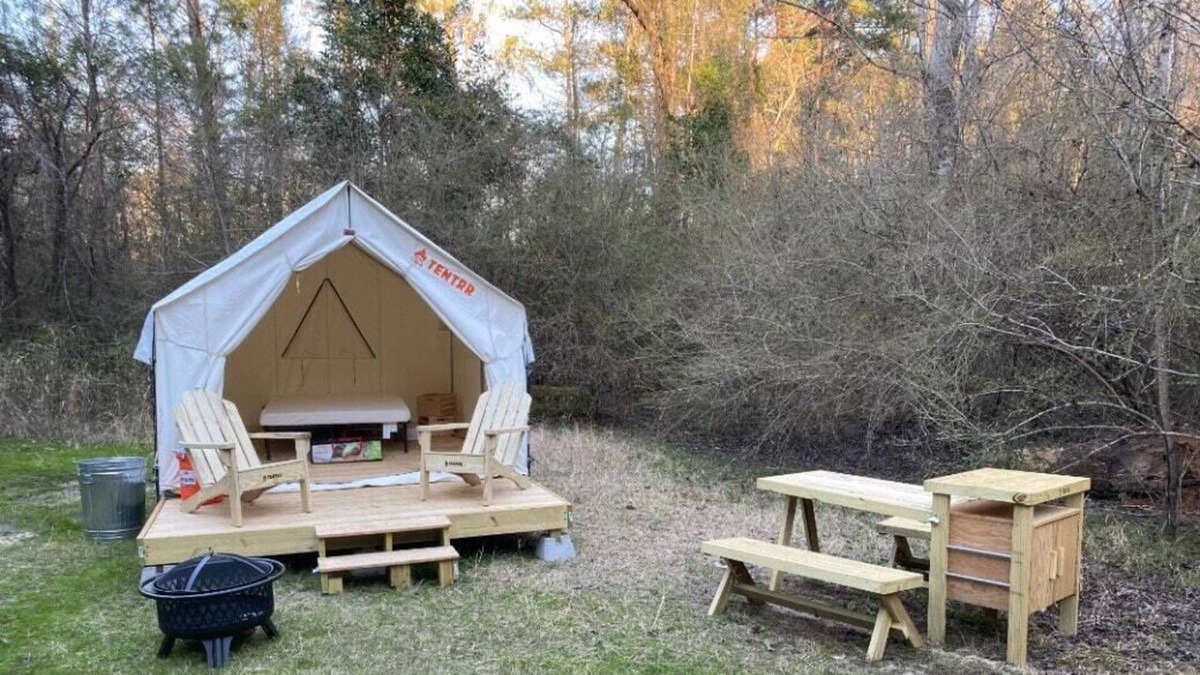 Quitman RV Rental | Tentrr State Park Site - Mississippi Clarkco State Park - Lakeview Site H - Sing
