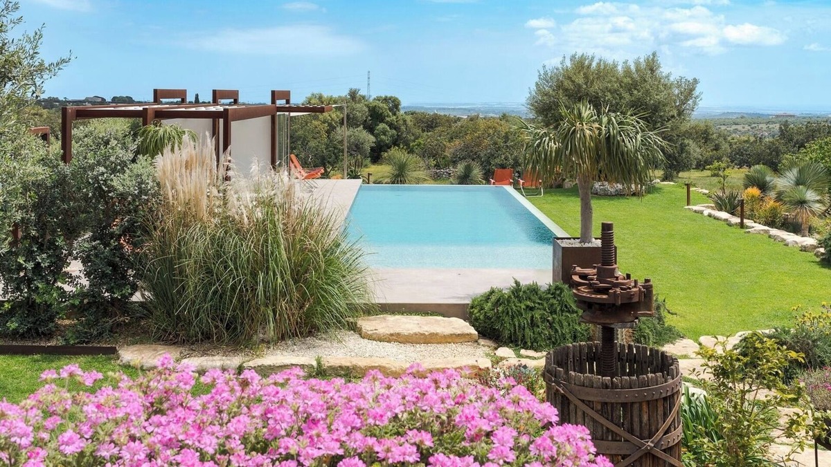 Casazza Villa | Tenuta Del Sole, elegant Sicilian estate