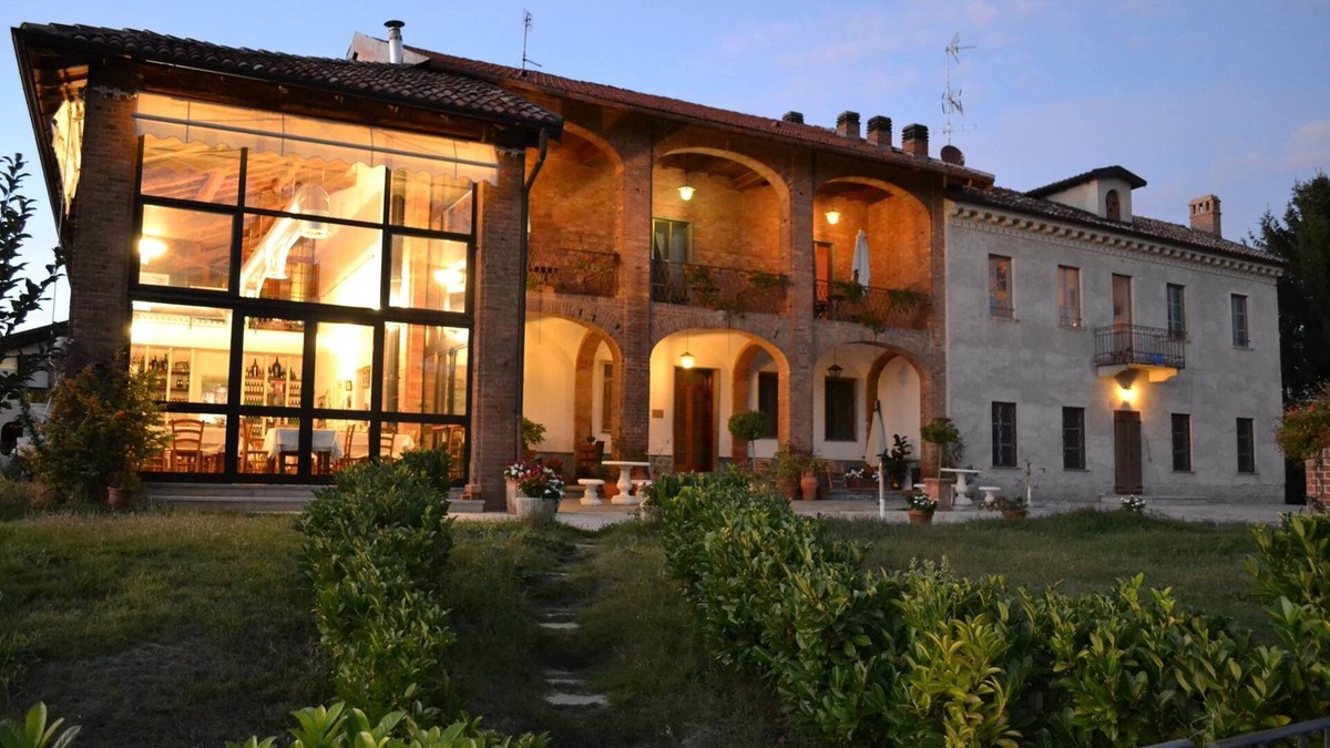Cereseto House | TENUTA MONVILLONE COUNTRY HOUSE & RESTAURANT