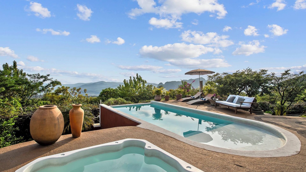 Tepoztlan Villa | Tepoztlan Retreat: Casanevo Bliss, 10 Guests, A/C