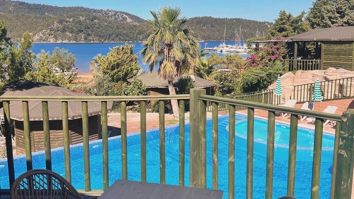 Avlana Hotel | Teras Orhaniye