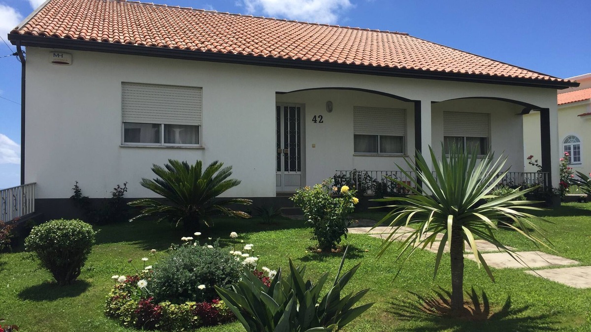 Angra do Heroismo House | Terceira Azores Vacation Rental Home Casa Azevedo