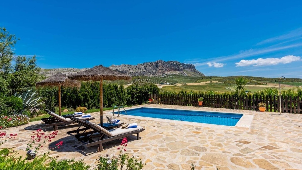 Antequera Villa | Tere Antequera - La Higuera by Ruralidays