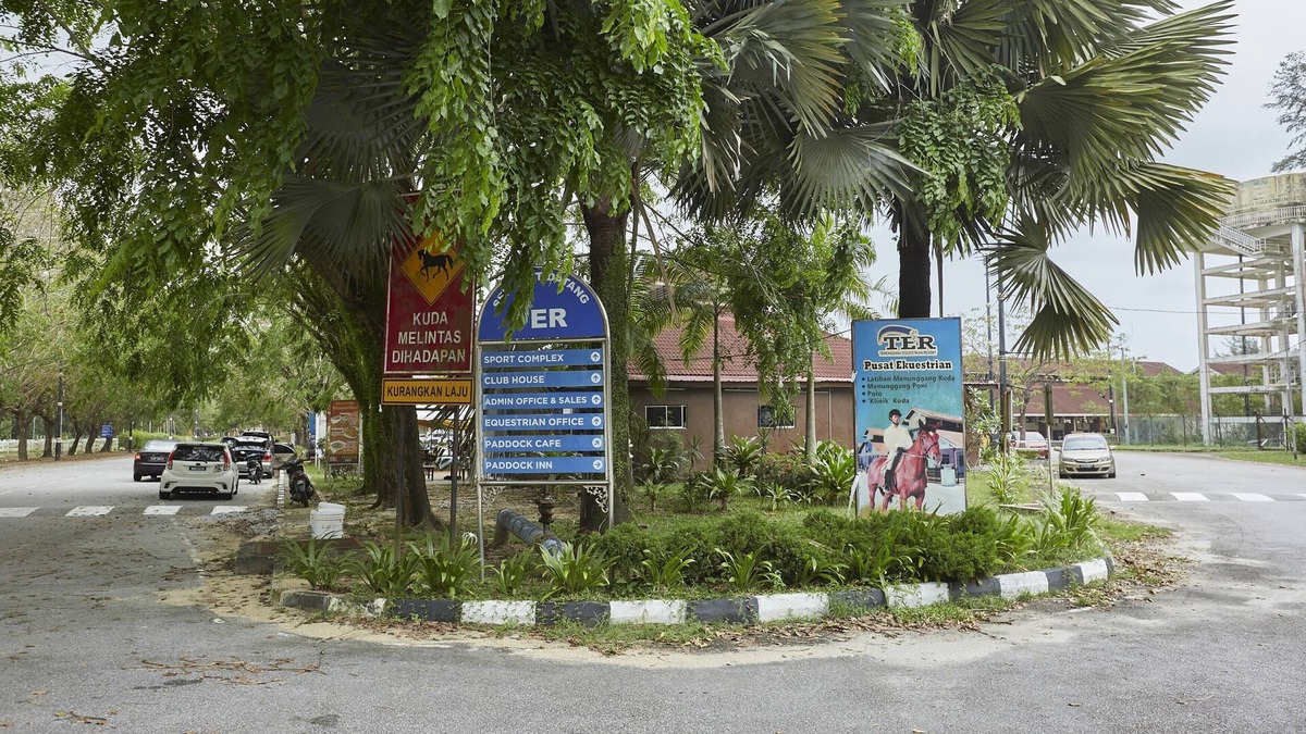 Kampung Kuala Ibai Hotel | Terengganu Equestrian Resort