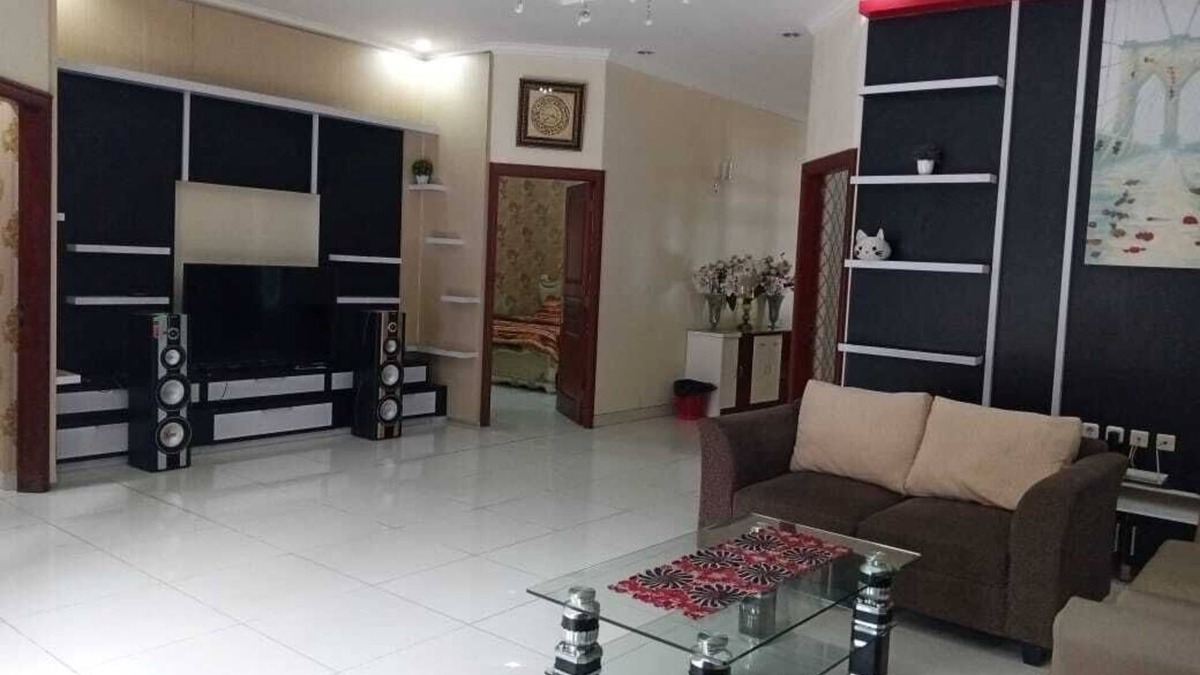 Ciloto Villa | Terletak secara menarik di distrik Cisarua di Cisarua