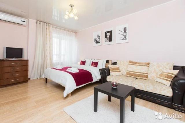Chelyabinsk Apartment | Terrace Братьев Кашириных