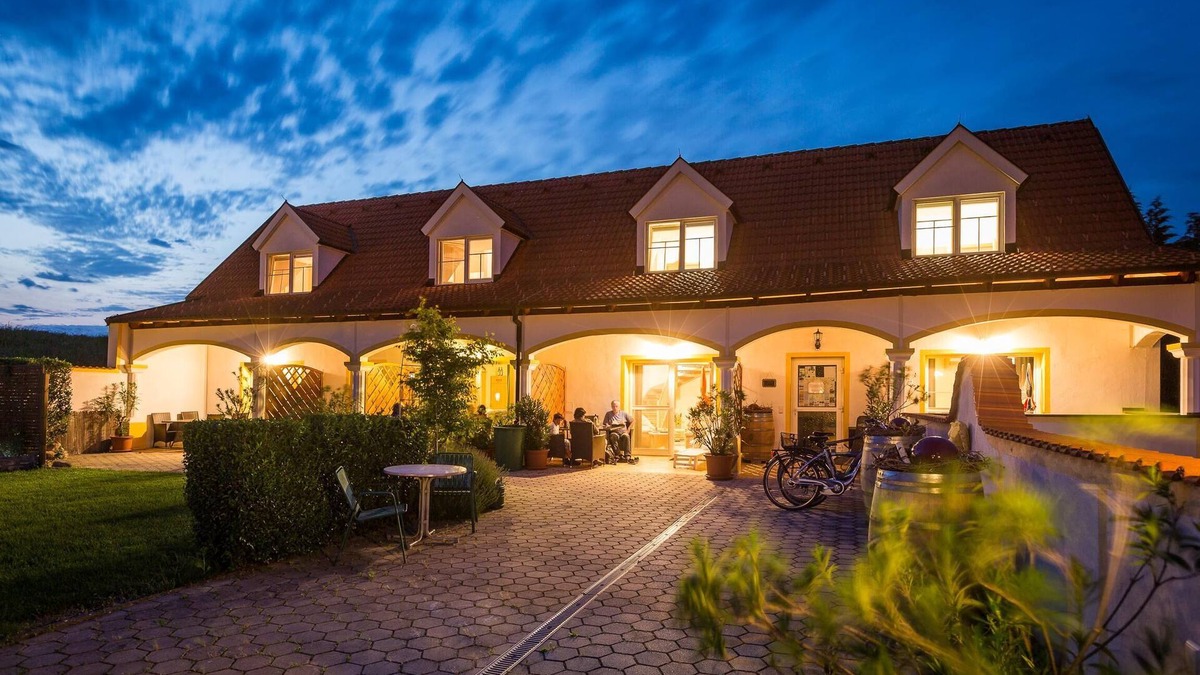 Morbisch am See Apartment | Terrace apartment on two levels