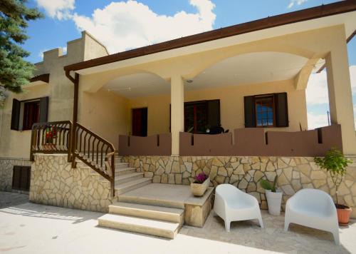 Crispiano Villa | Terrarossa