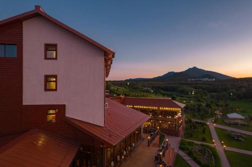 Borovoe Resort | Terrassa Park