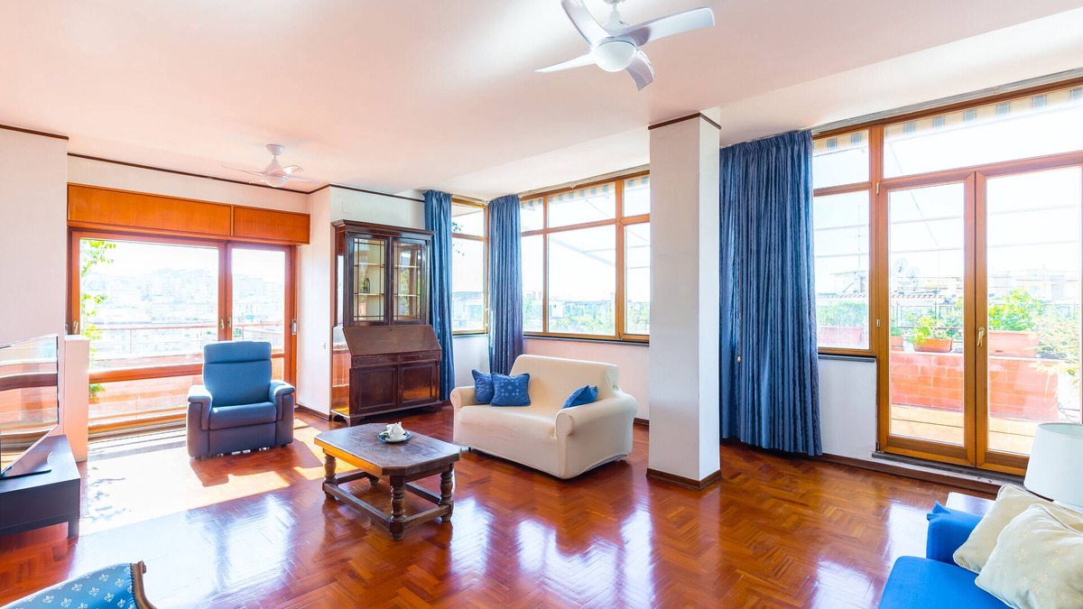 Arenella Apartment | Terrazza 30 by Napoliapartments