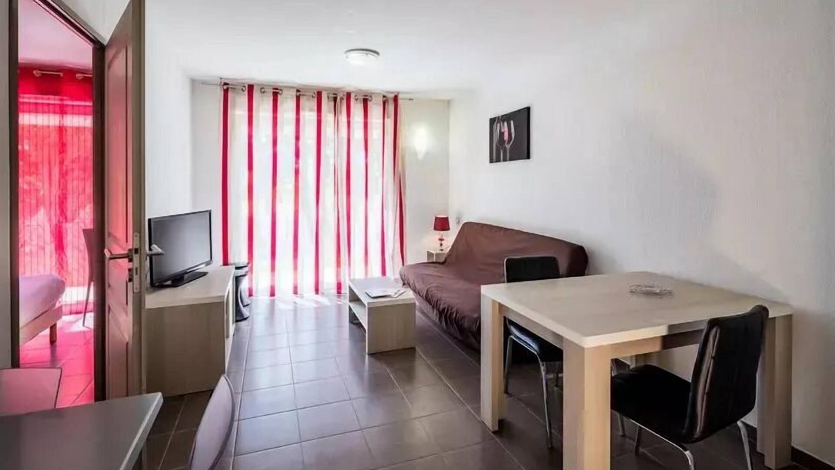 Saint-Christol Villa | Terres de France - Domaine de Bacchus Residence - 2 Room Villa 2 people