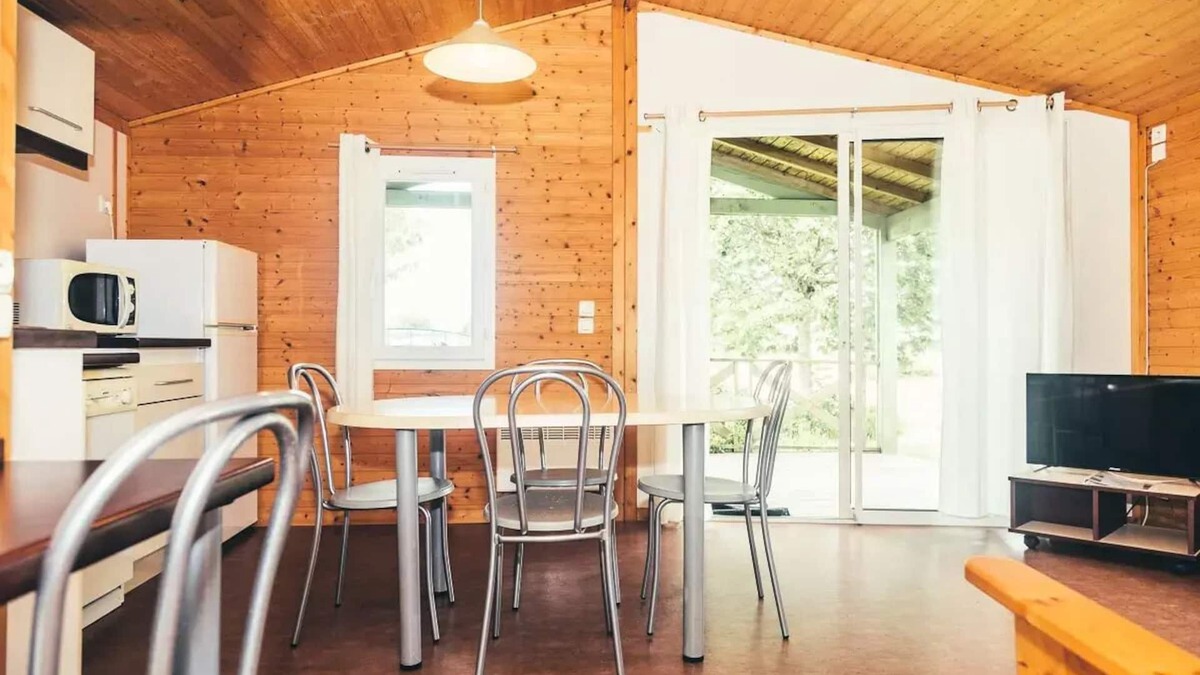 Beynat Ski Chalet | Terres de France - Hamlets of Honey - 3 Room Chalet 4 People