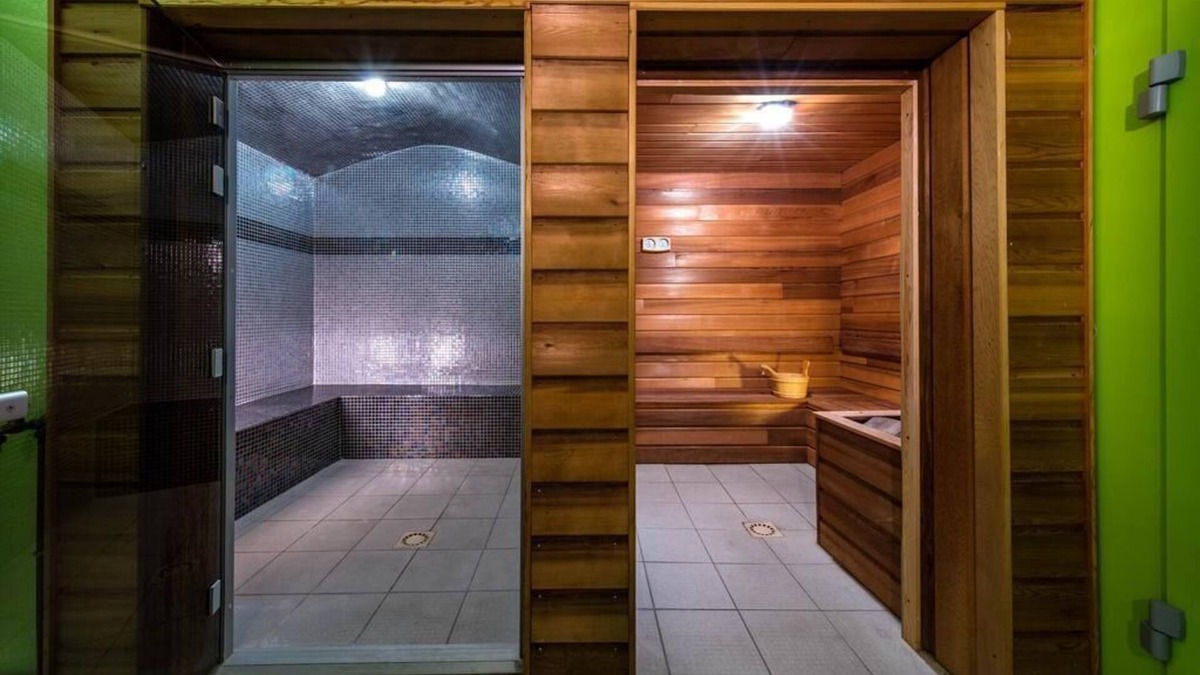 Saint-Christol Hotel | Terres de France - Le Domaine de Bacchus