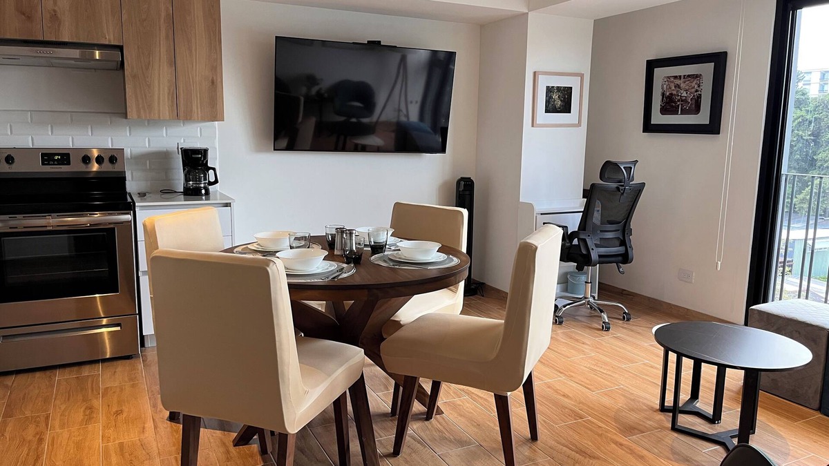 Zona 9 Apartment | Terrific 3-bedroom apartment in Guatemala City