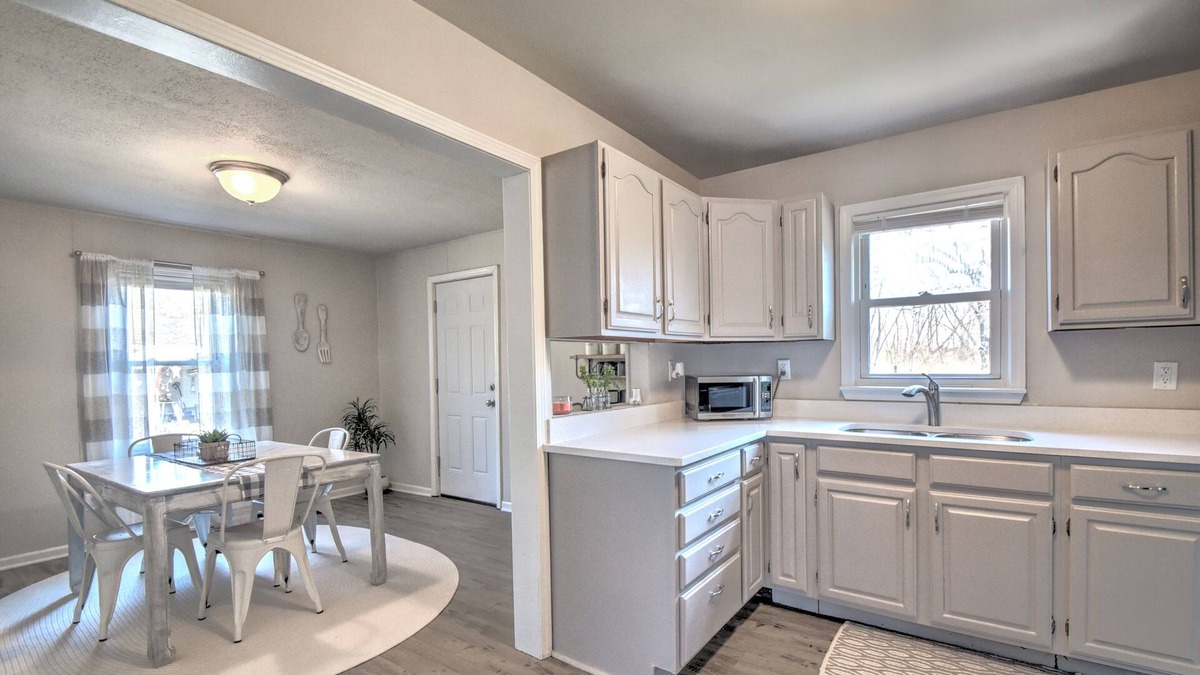 Merrillville House | Terrific Corporate Home by Merrillville /Hobart