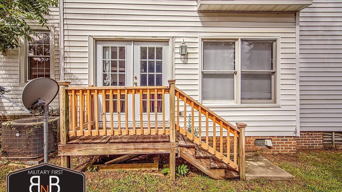 Terry Sanford House | Terry Sanford Guest House