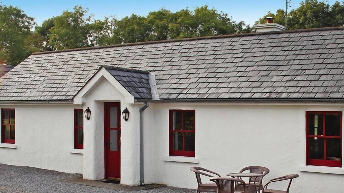 Terryglass Cottage | TerryGlass cottage with BBQ