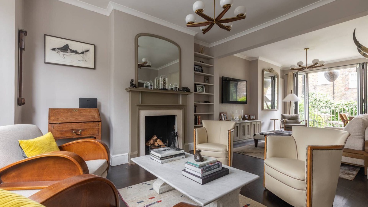 Chelsea Riverside Apartment | Tetcott Road by onefinestay