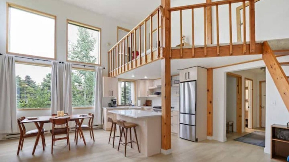 South Park House | Teton Cabin- Free Bikes/Paddle Boards/Kid Gear