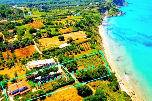 Agios Matthaios Apartment | TETRAKTYS ESTATE beachside ΥΔΩΡ with garden
