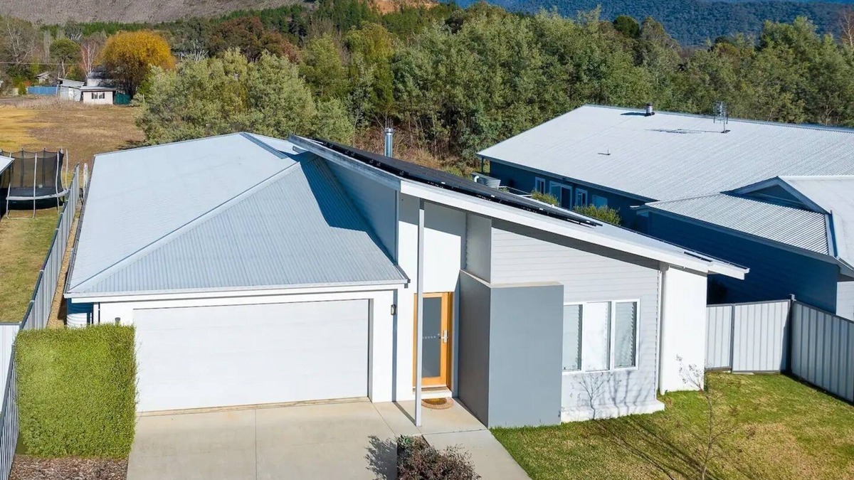 Porepunkah House | Tewksbury Haven *with wi-fi*