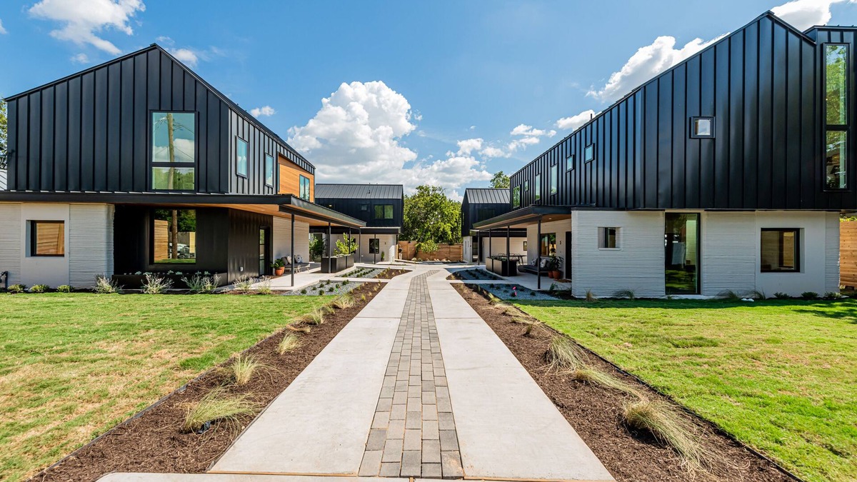 MLK House | ★Texas 3D-Printed Home. Experience the future!★