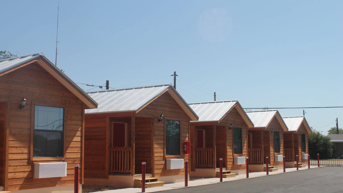 Sterling City Cabin | Texas Gold Lodges