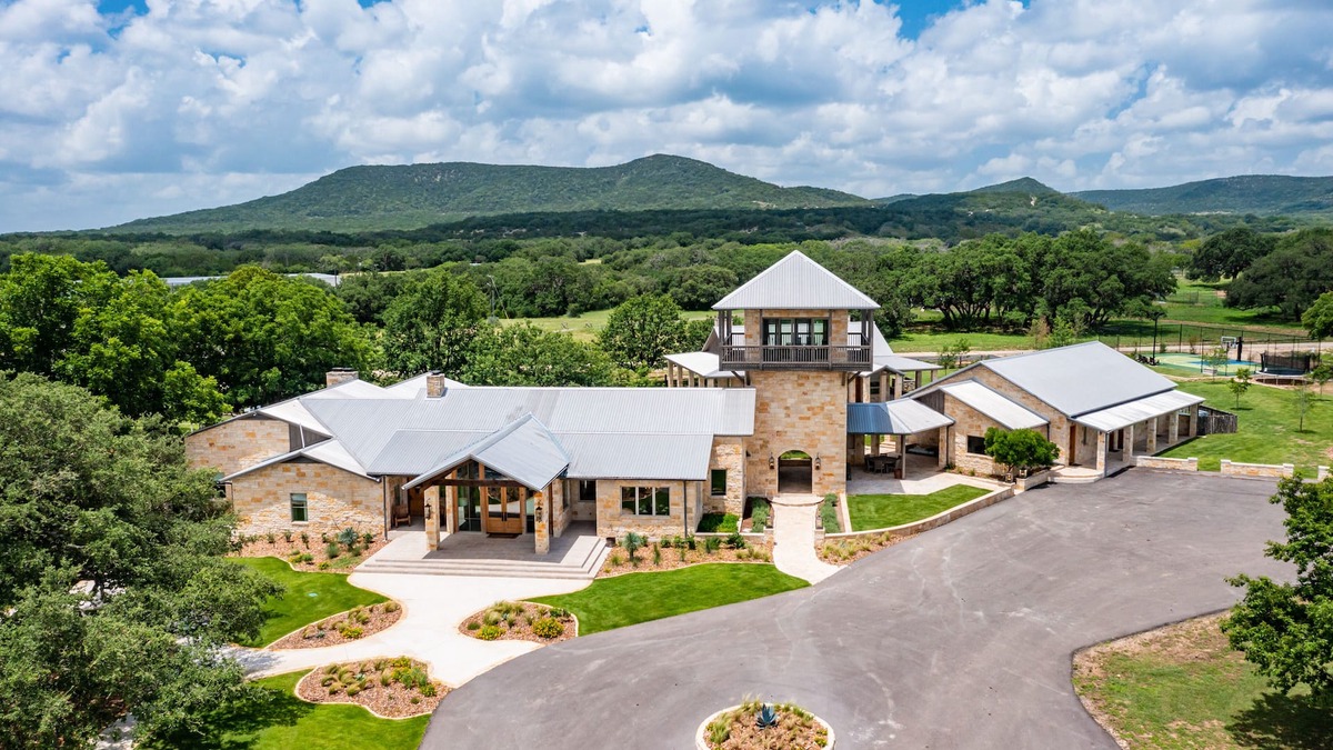 Hondo Resort | Texas Hill Country Exclusive Ranch Resort