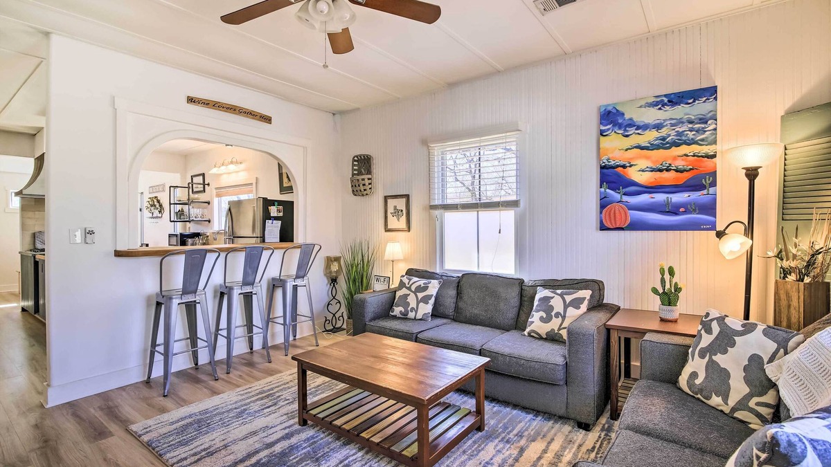 Fredericksburg House | Texas Home w/Backyard Oasis, Walk to Main St