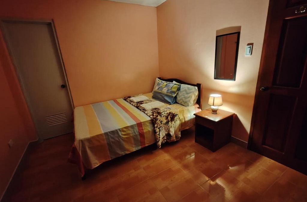 Badian House | TGH 2 The Garden Villa The Guest House Badian
