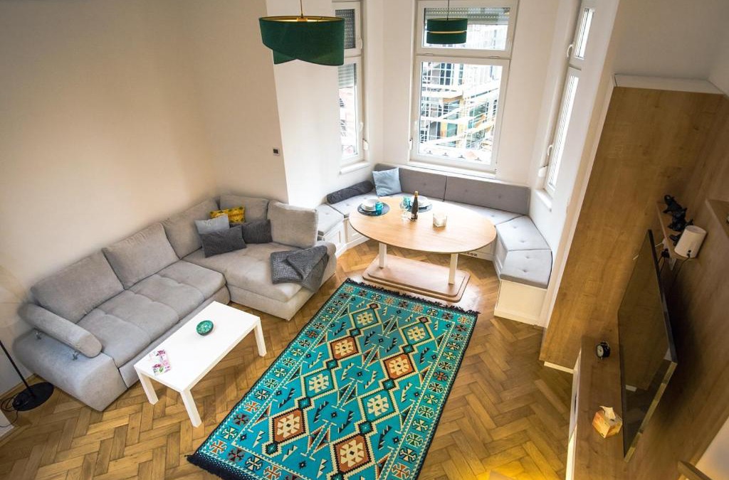 Orszagut Apartment | TGI Holiday Apartment