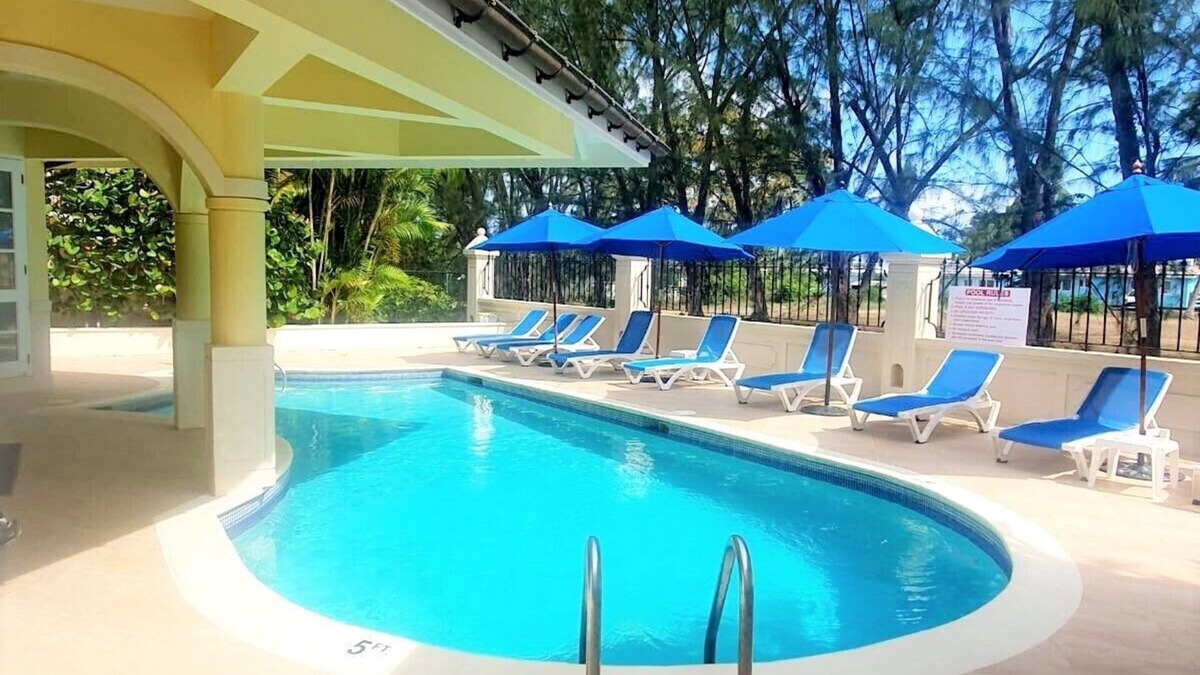 Sandy Lane House | TH3, NEW-3 Bed Townhouse near beach on West Coast
