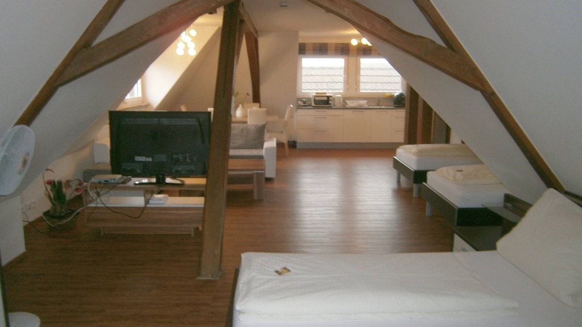 Rheinhausen Apartment | Thai Tawan Loft at Europa-Park Rust