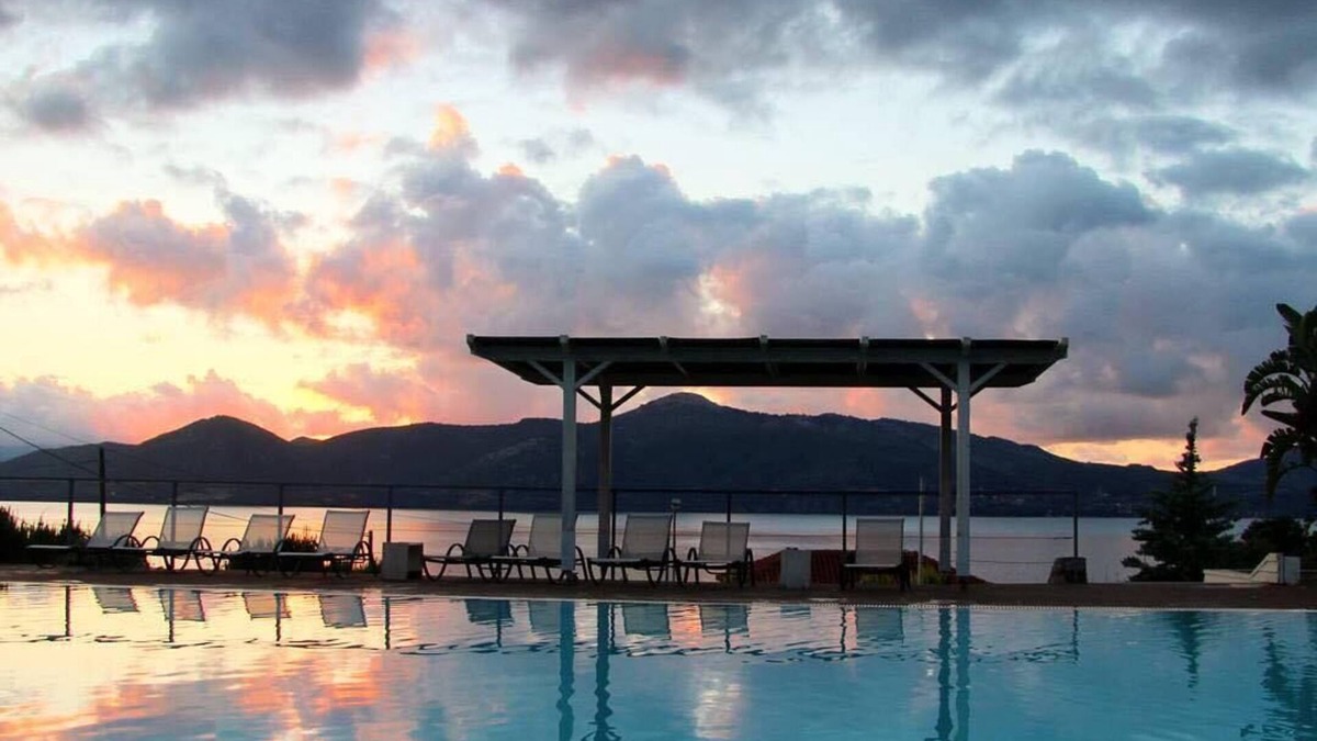 Paleros Hotel | Thalassa Hotel