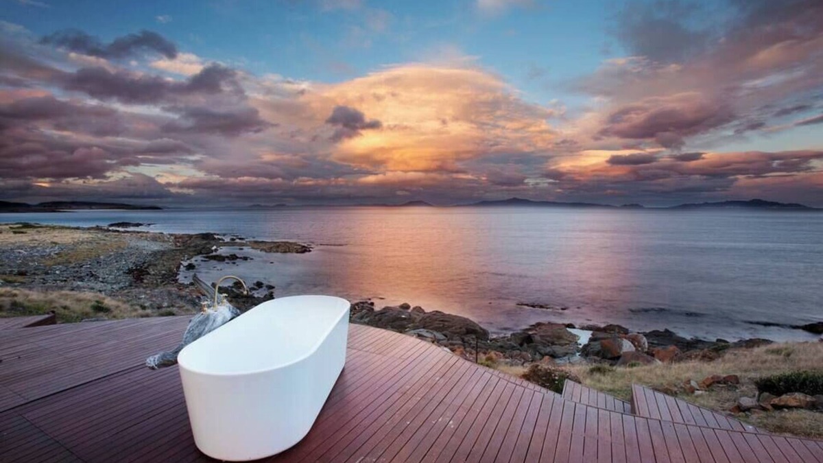 Little Swanport House | Thalia Haven: remote, wild, off the grid