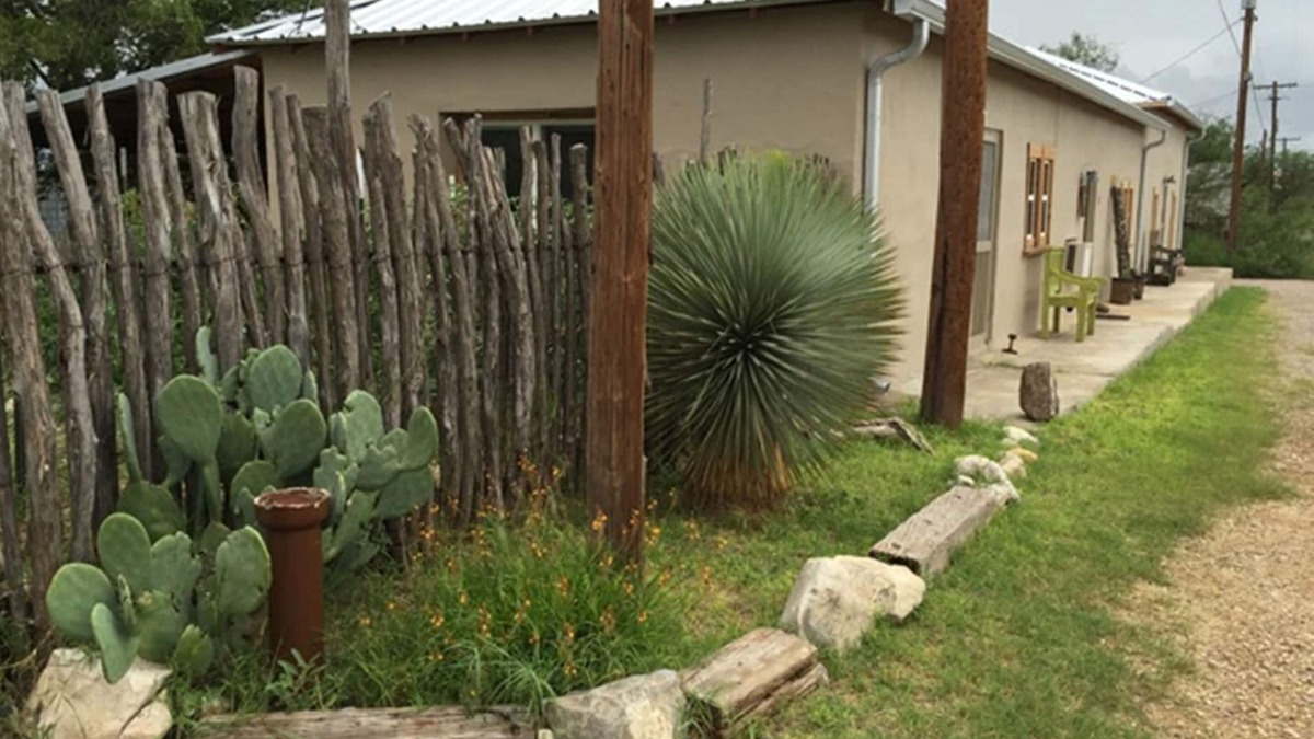 Marathon House | Thank Your Lucky Stars You're in West Texas