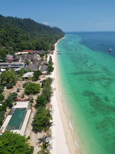 Ko Ngai Resort | Thanya Beach Resort - SHA Plus