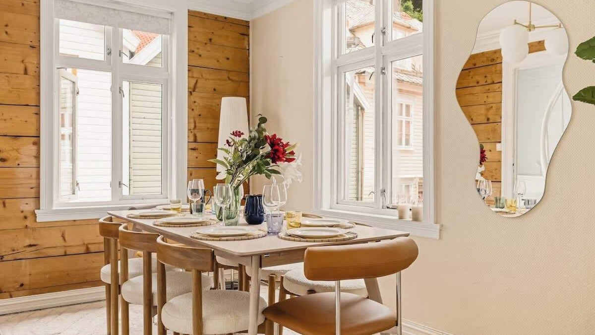 Sentrum House | The 1880 Authentic Bergen Dream I 500m to Bryggen