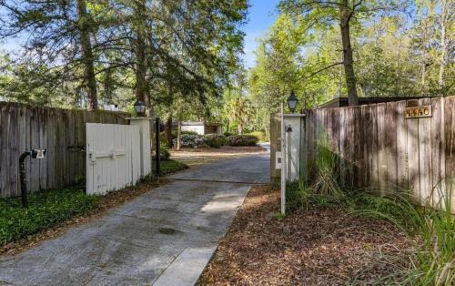 Gainesville House | The 4140 Hideaway