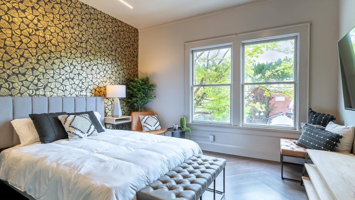 Downtown Eugene Apartment | The 505 Eugene
