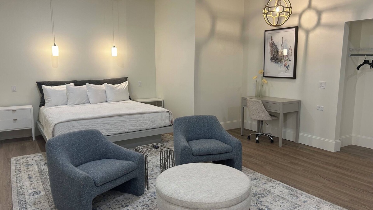 Downtown Jackson Apartment | The 610 Flats: Ayla's Alley #21