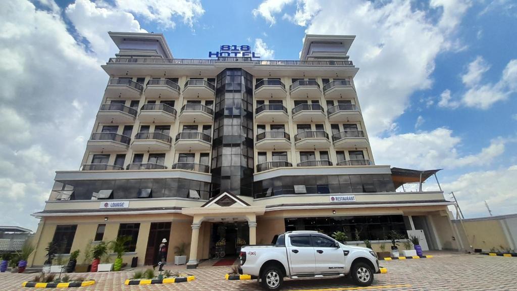 Ol Kalou Hotel | the 818 Hotel
