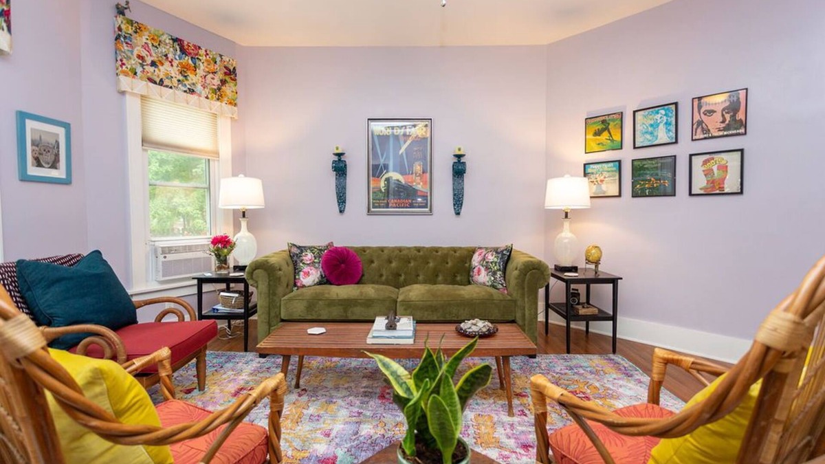 Michigan City House | The 8th Street ART House. Relax and be inspired!