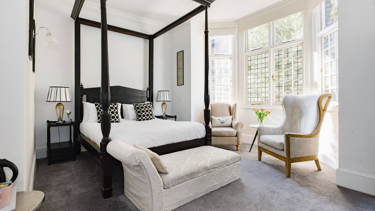 Pembridge Hotel | The Abbey Notting Hill